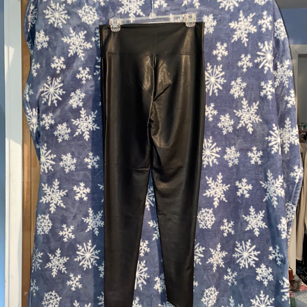 NWOT/Leather Look Leggings